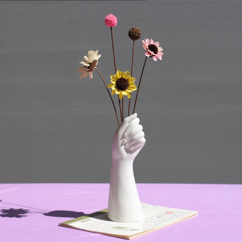 Nordic Vase with Everlasting Dried Flowers for Decor