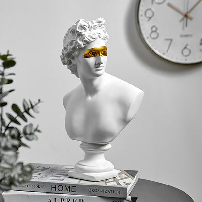 Nordic Luxury Apollo Gold Eye Resin Home Decor Piece