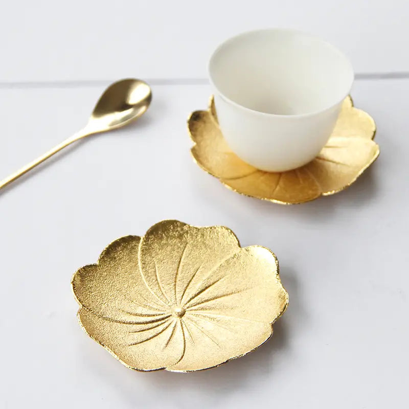 Luxury Gold Lotus Leaf Embossed Metal Coaster (1pc)